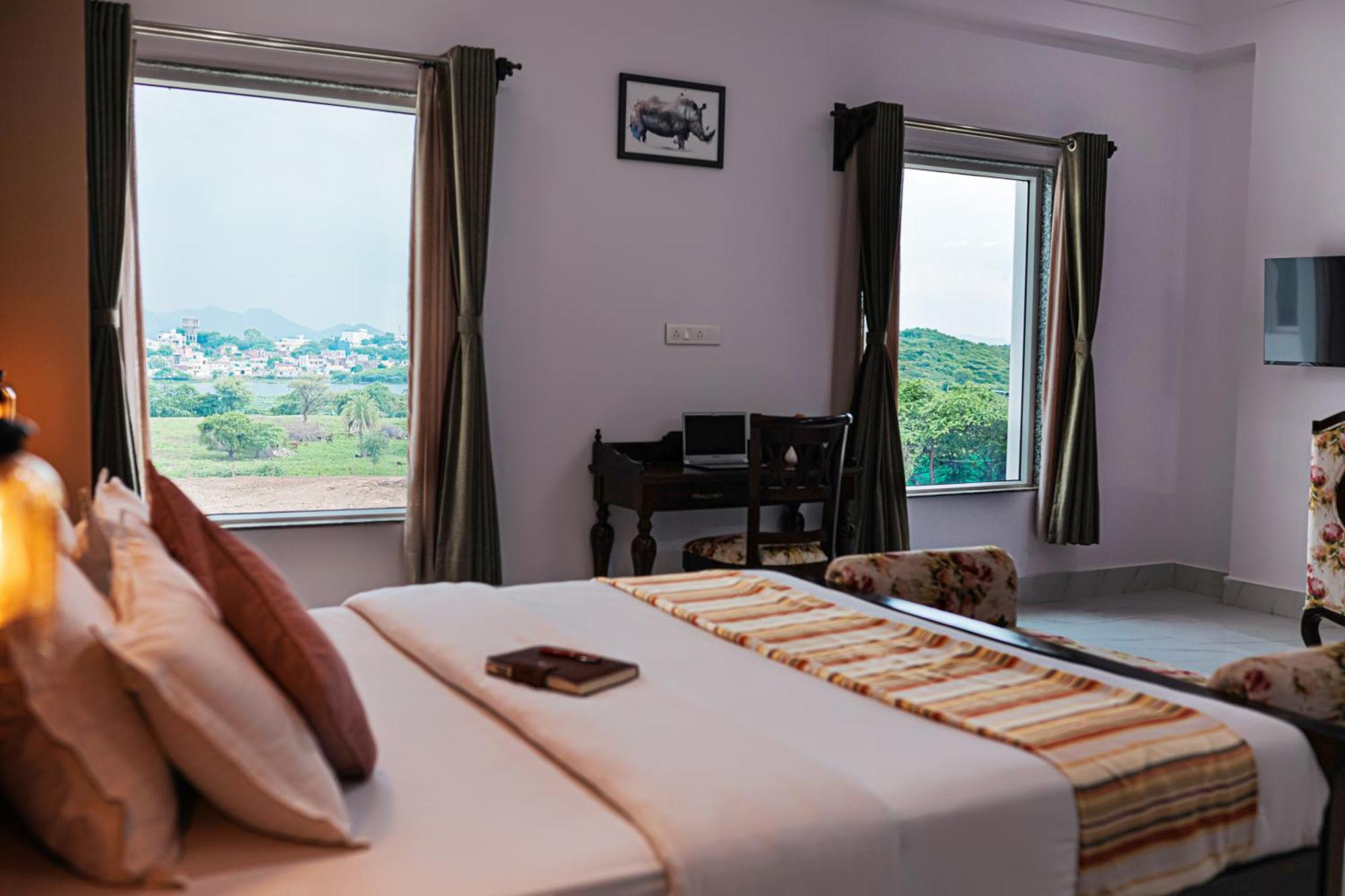 Revaas Lake View Boutique Stay ウダイプル エクステリア 写真